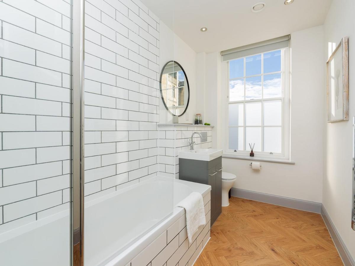 Pass The Keys Stunning 2 Bed Retreat In The Heart Of Bath Apartment ภายนอก รูปภาพ